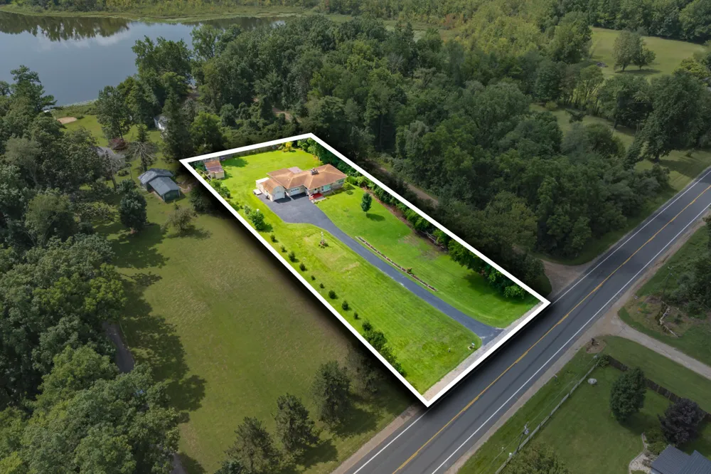 57109 Red Arrow Highway Lawrence Township, MI 49064