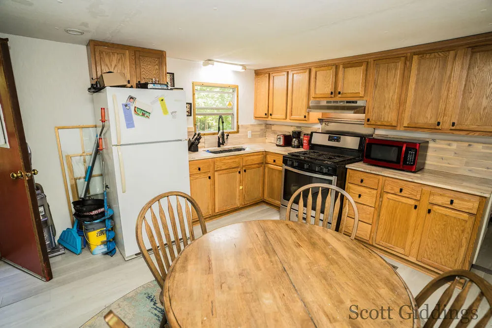 3750 Hillman Road Douglass Township, MI 48850