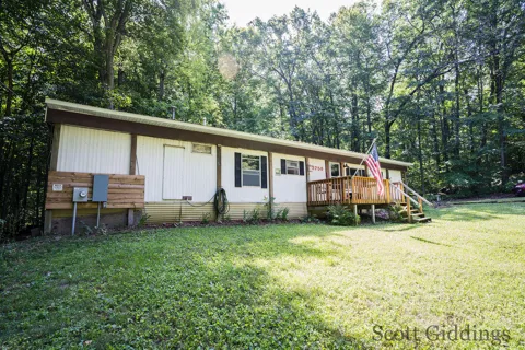 3750 Hillman Road