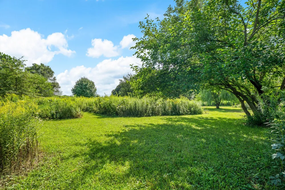 8467 S Scottdale Road Oronoko Charter Township, MI 49103
