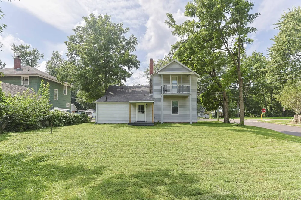 403 S 9th Street Niles City, MI 49120