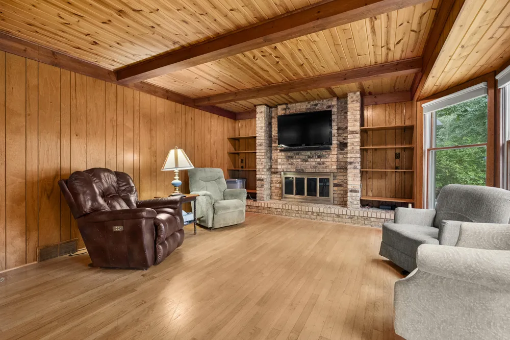7534 Farmington Avenue Texas Charter Township, MI 49009