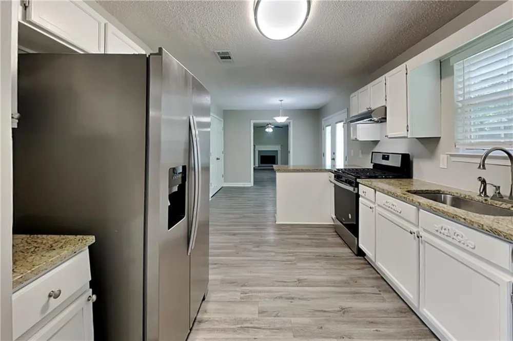 2010 Rocksram Drive Buford, GA 30519