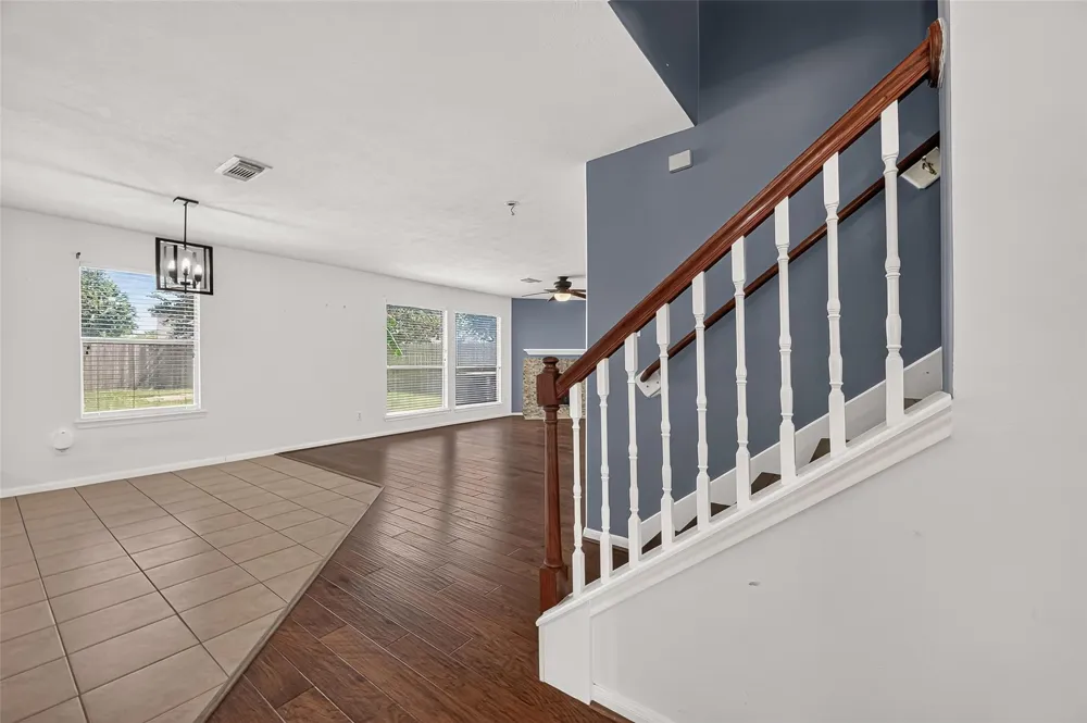 25346 Barmby Drive Tomball, TX 77375