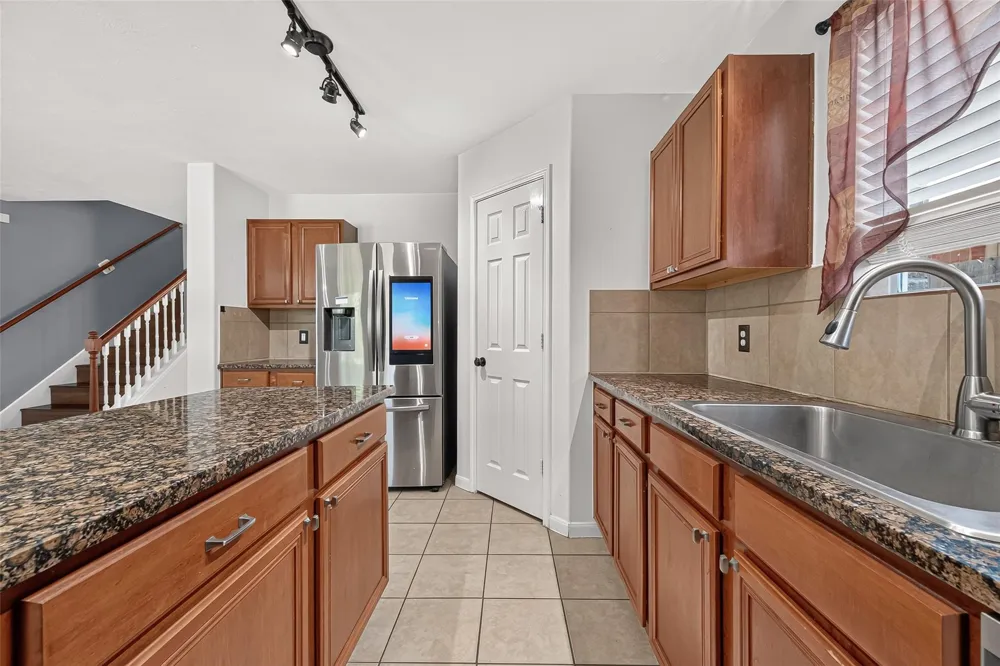 25346 Barmby Drive Tomball, TX 77375
