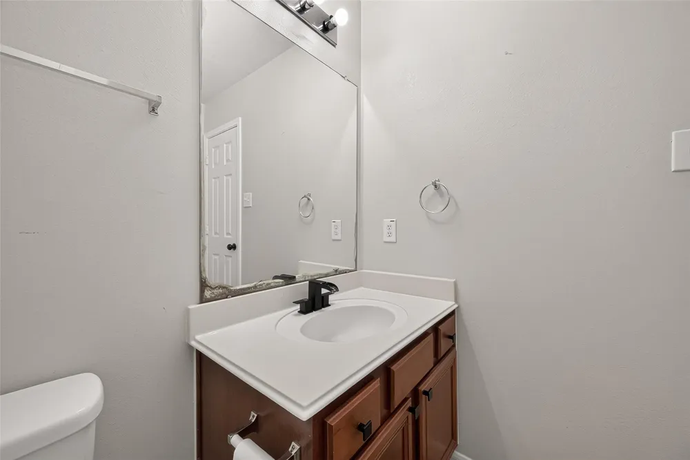 25346 Barmby Drive Tomball, TX 77375