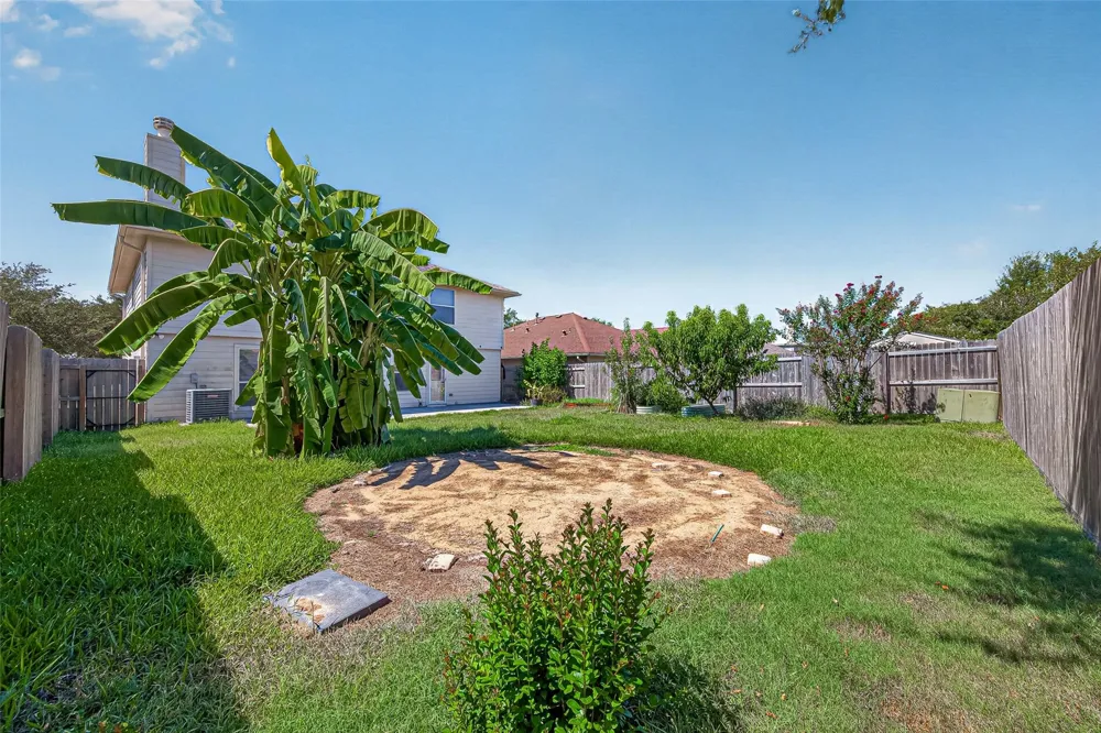 25346 Barmby Drive Tomball, TX 77375
