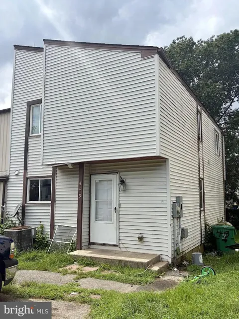 443 ARNOLD COURT