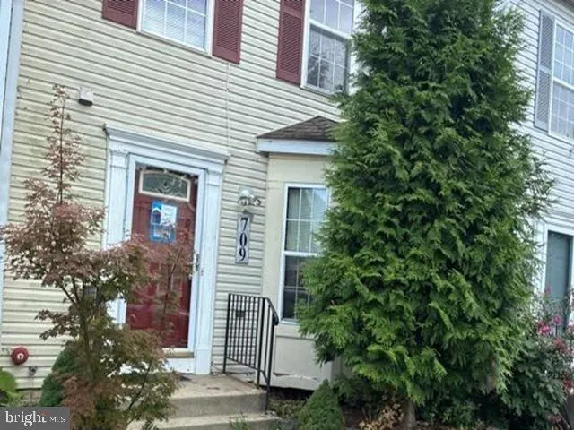 709 GREAT BAY AVENUE Annapolis, MD 21401