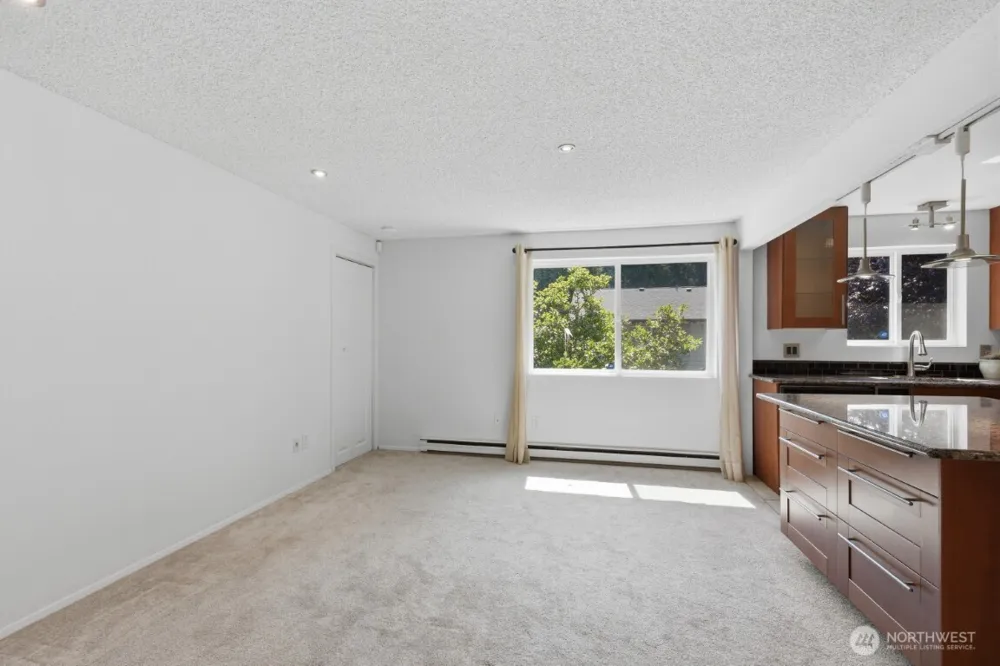 7909 218th Street SW #4 Edmonds, WA 98026