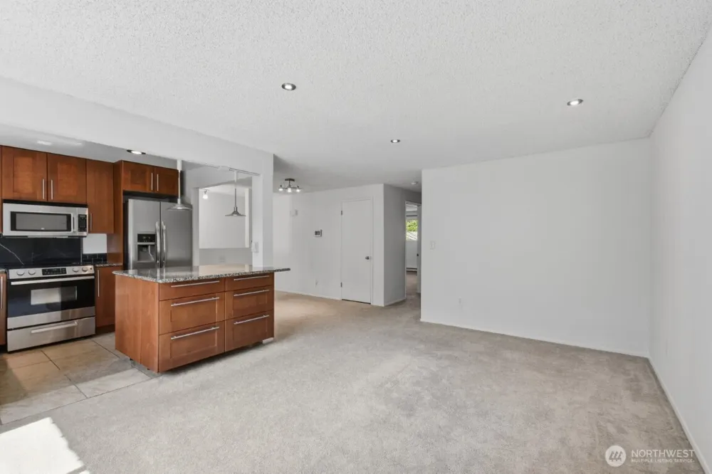 7909 218th Street SW #4 Edmonds, WA 98026