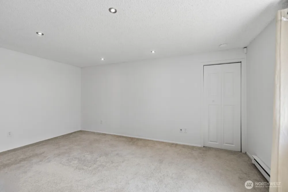 7909 218th Street SW #4 Edmonds, WA 98026