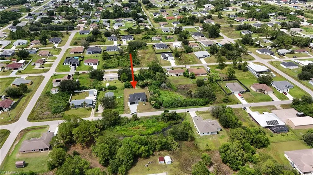 3812 11th Street SW Lehigh Acres, FL 33976