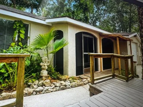 7634 FOX HOLLOW DRIVE