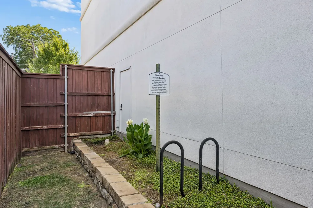 4605 Cedar Springs Road #218 Dallas, TX 75219