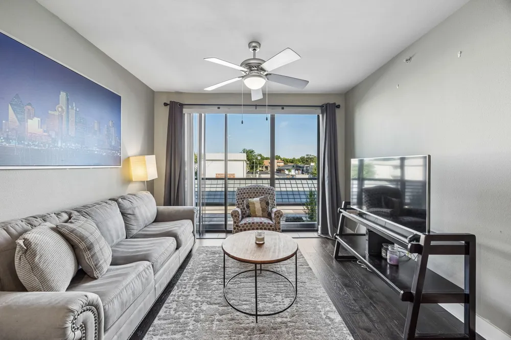 4605 Cedar Springs Road #218 Dallas, TX 75219