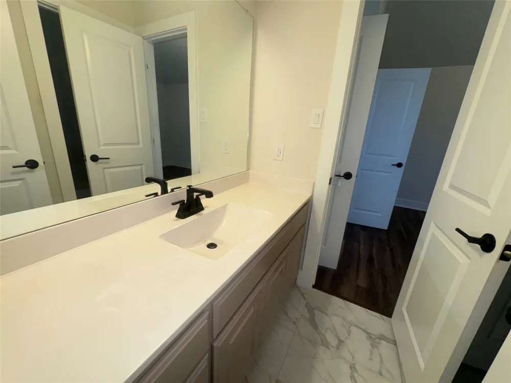 1701 Shamrock Green Mesquite, TX 75181