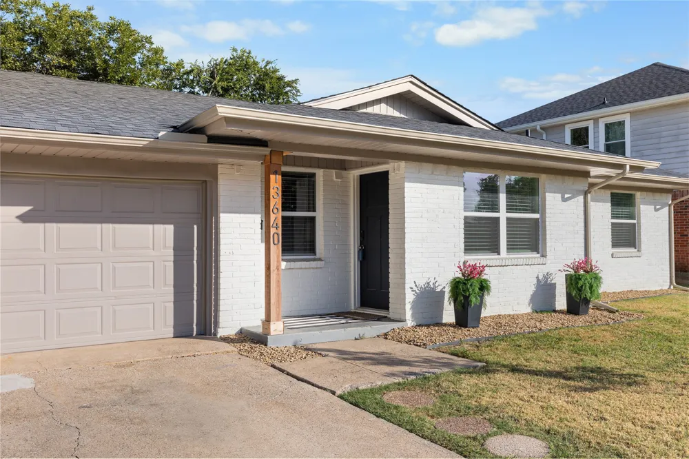 13640 Janwood Lane Farmers Branch, TX 75234