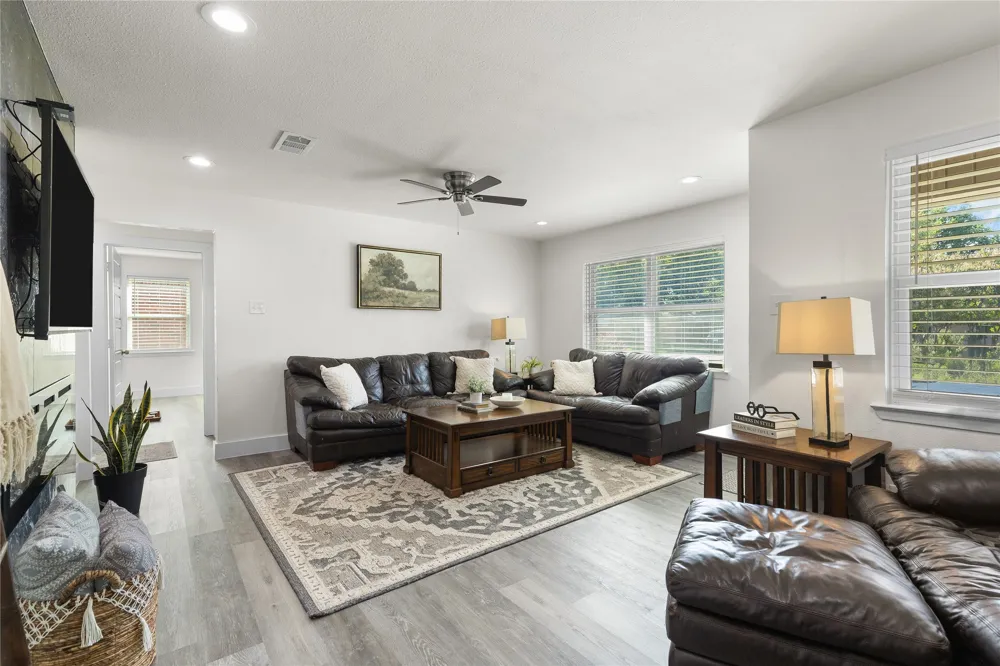 13640 Janwood Lane Farmers Branch, TX 75234