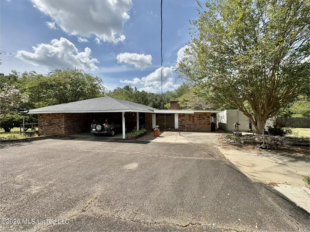1041 Lower Centreville Road Centreville, MS 39631