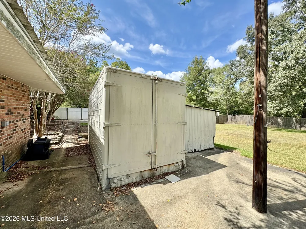 1041 Lower Centreville Road Centreville, MS 39631