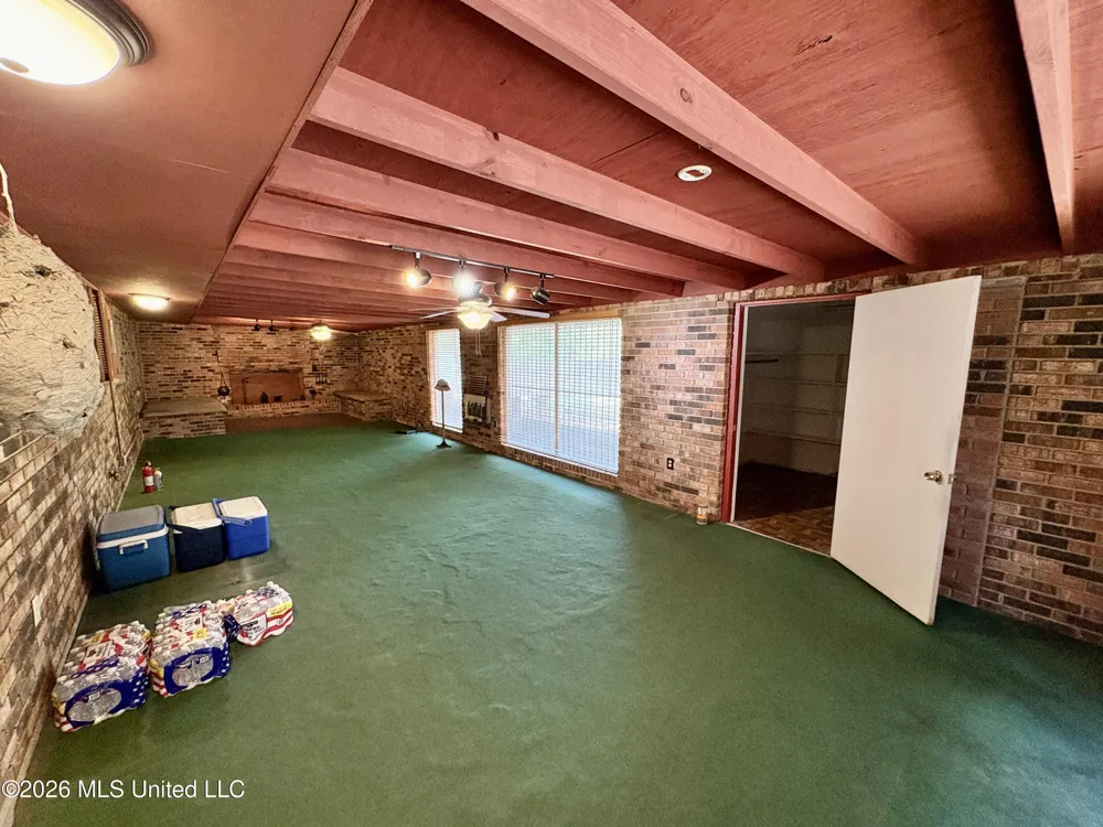 1041 Lower Centreville Road Centreville, MS 39631