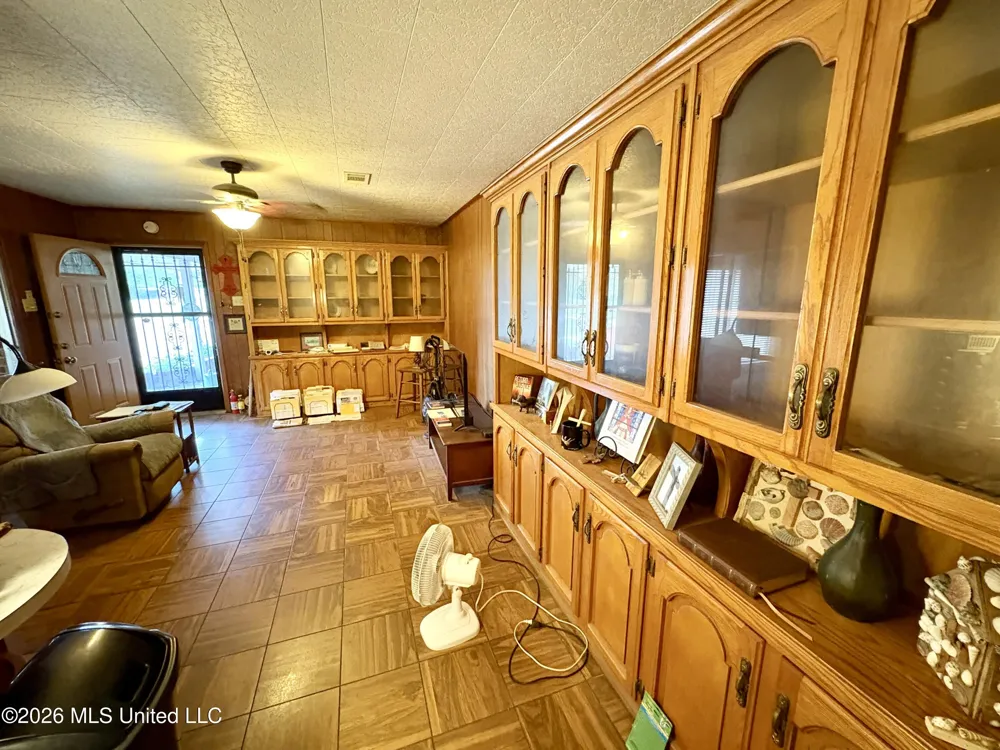 1041 Lower Centreville Road Centreville, MS 39631