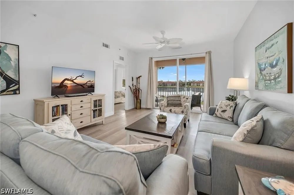Cypress Trace Circle #2725A Naples, FL 34119