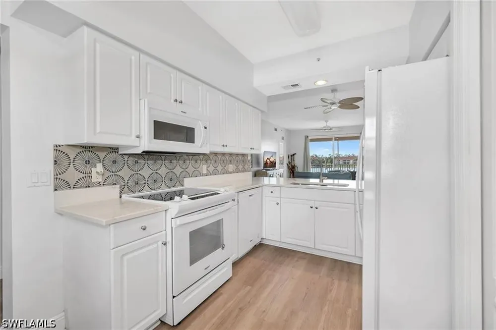 Cypress Trace Circle #2725A Naples, FL 34119