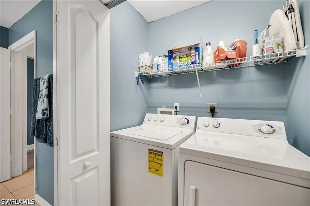Cypress Trace Circle #2725A Naples, FL 34119