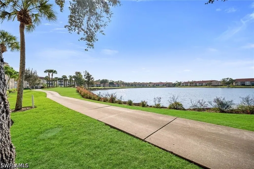 Cypress Trace Circle #2725A Naples, FL 34119