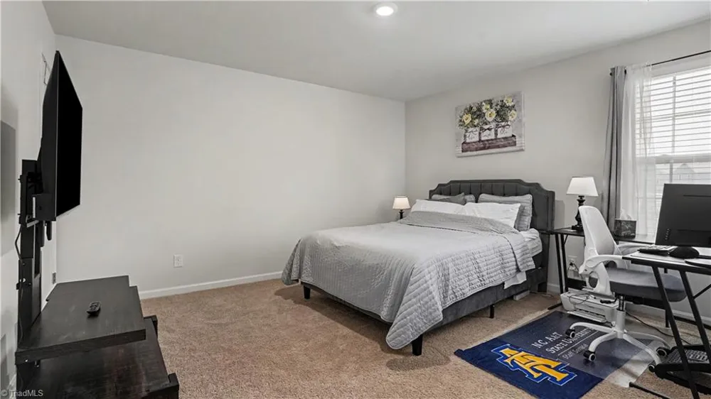 6808 Capstone Court Rural Hall, NC 27045