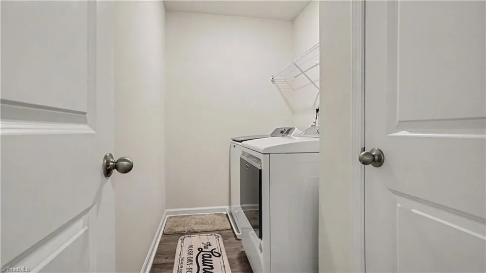 6808 Capstone Court Rural Hall, NC 27045