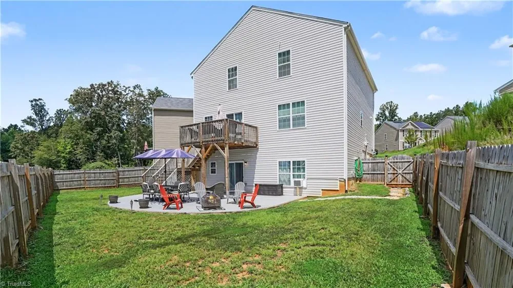 6808 Capstone Court Rural Hall, NC 27045