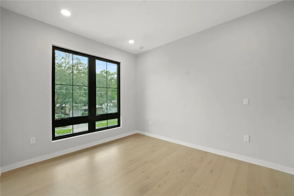 515 W WINTER PARK STREET Orlando, FL 32804