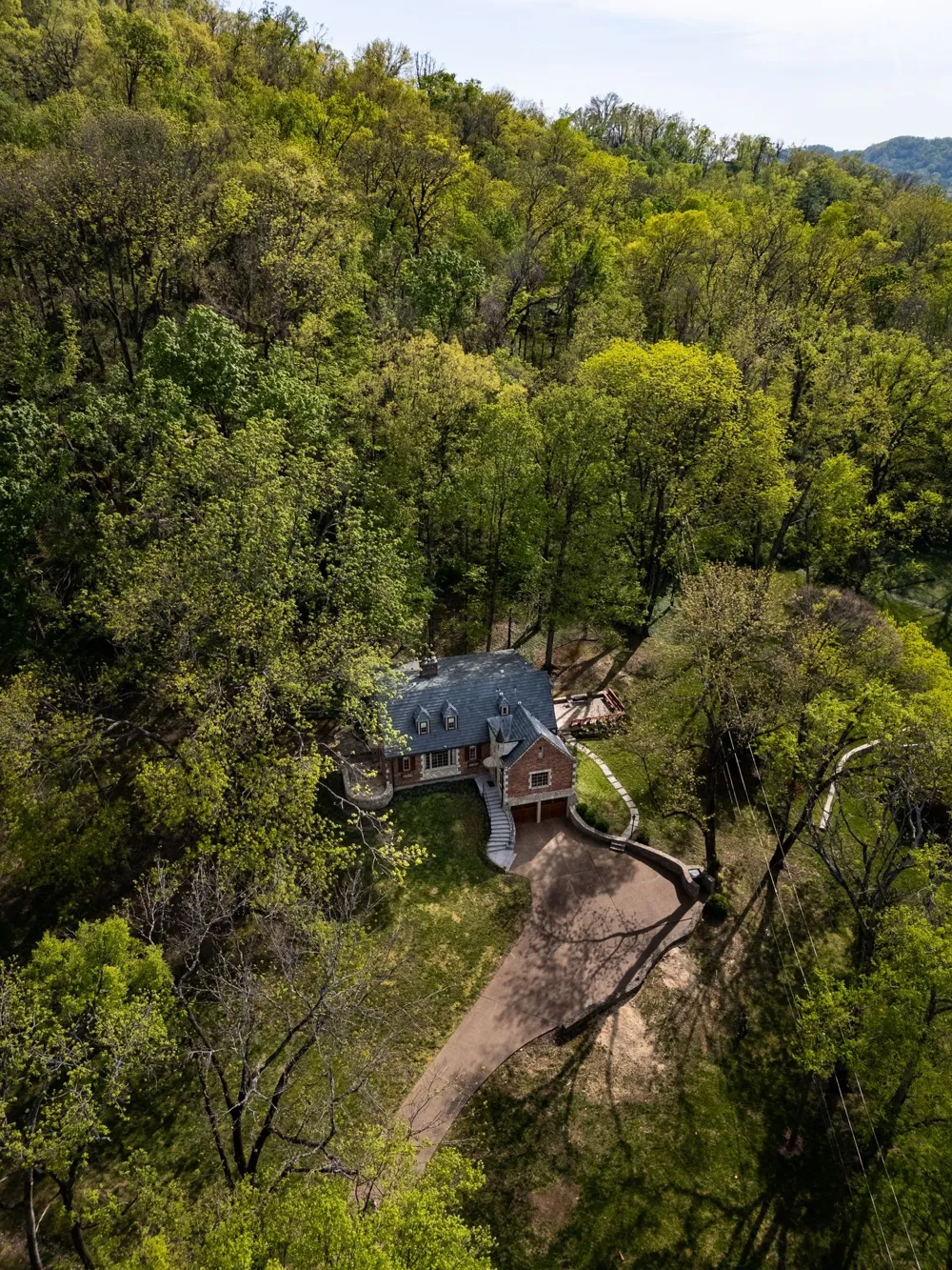 5123 Stanford Dr Nashville, TN 37215
