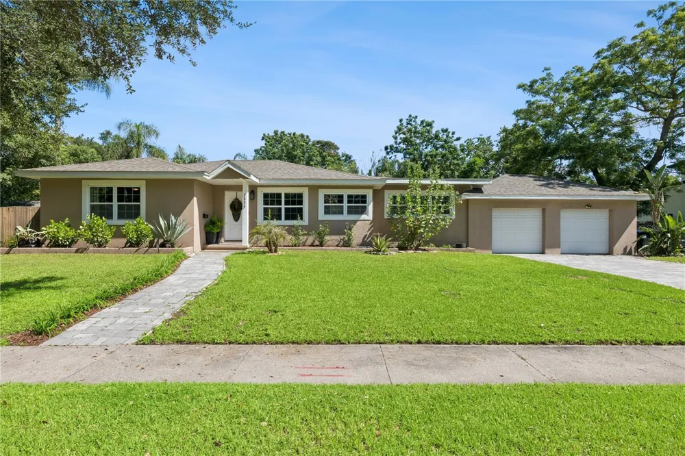2333 WESTMINSTER COURT Winter Park, FL 32789