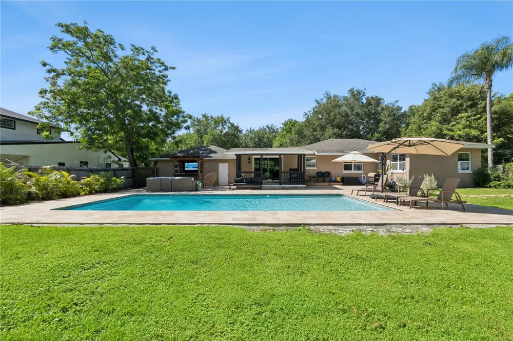 2333 WESTMINSTER COURT Winter Park, FL 32789