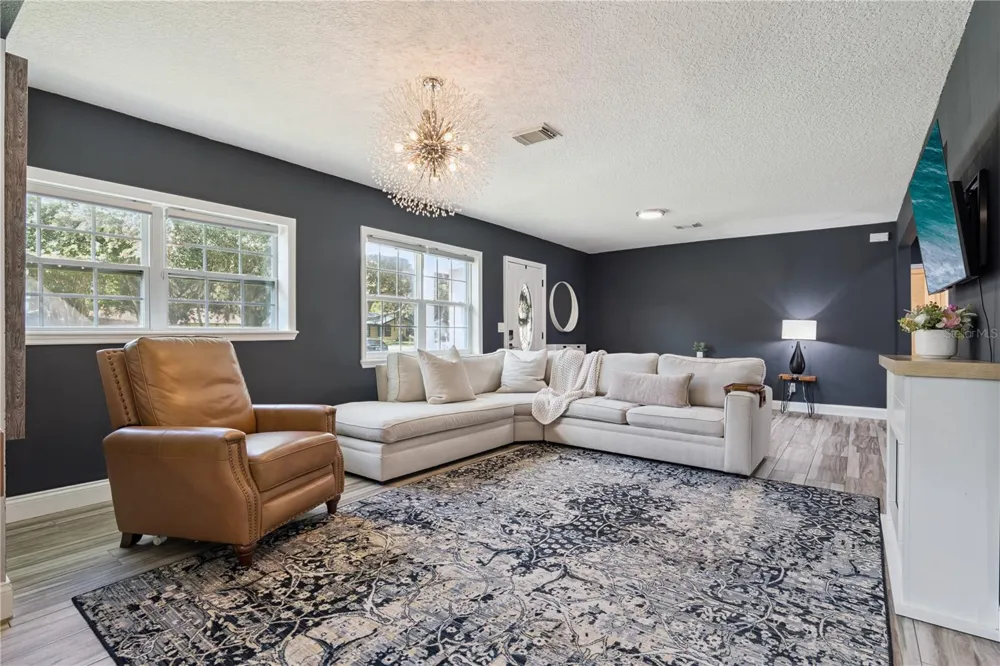 2333 WESTMINSTER COURT Winter Park, FL 32789