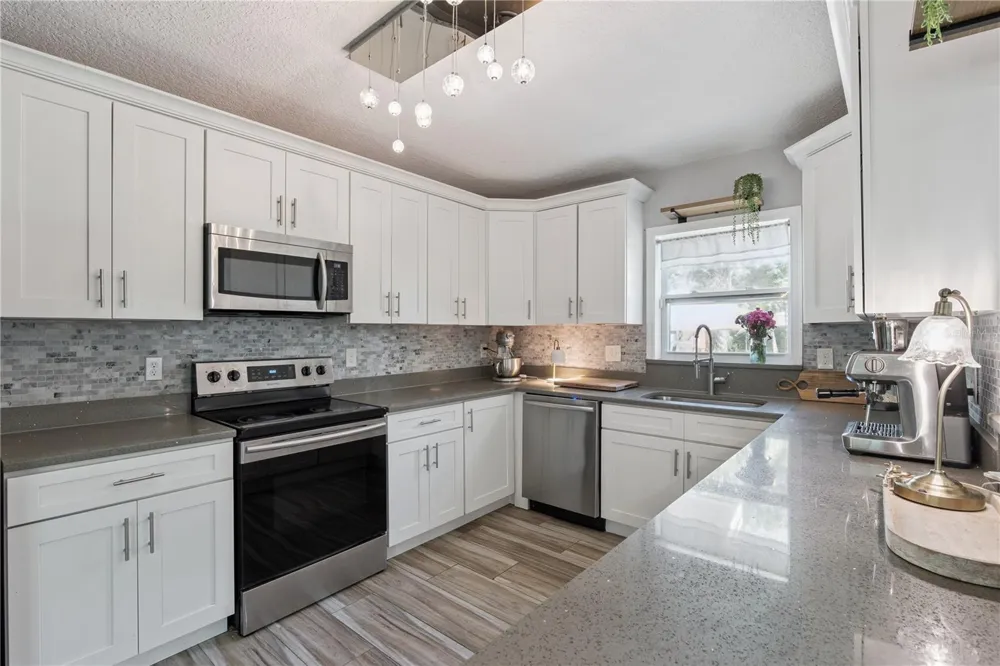 2333 WESTMINSTER COURT Winter Park, FL 32789