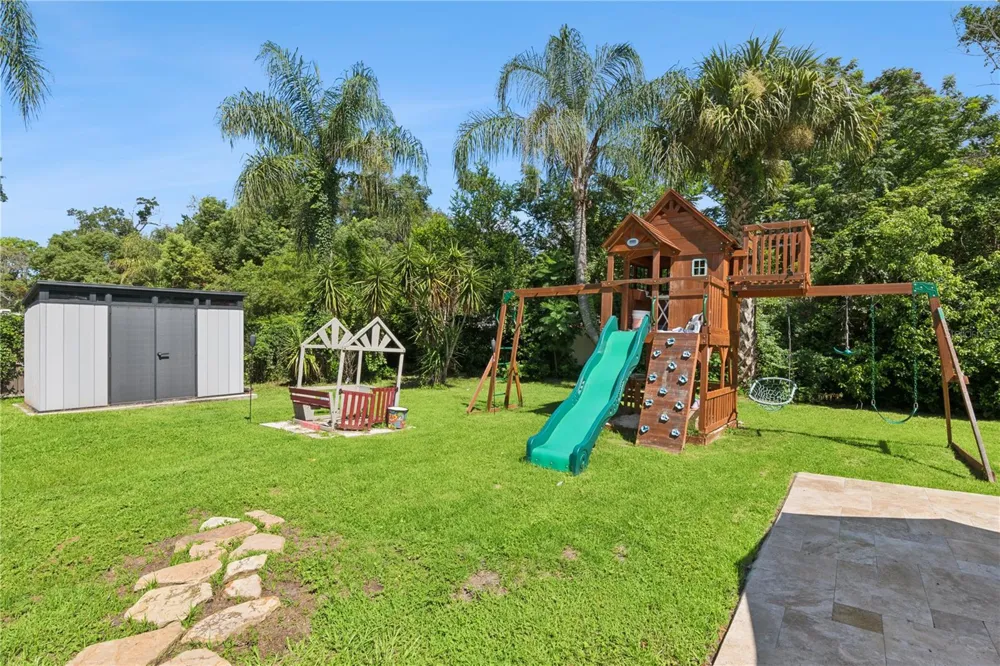 2333 WESTMINSTER COURT Winter Park, FL 32789