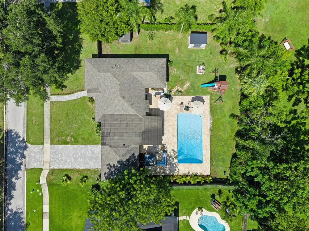 2333 WESTMINSTER COURT Winter Park, FL 32789