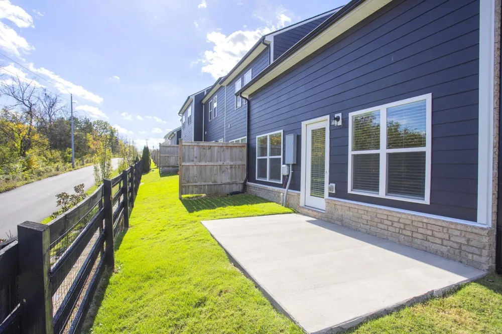 127 Dameron Private Dr Hendersonville, TN 37075