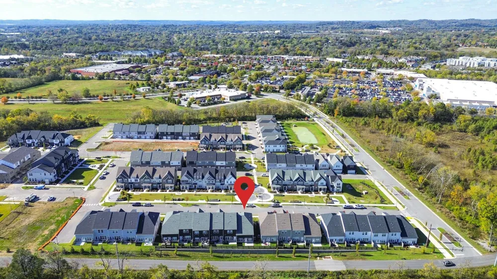 127 Dameron Private Dr Hendersonville, TN 37075