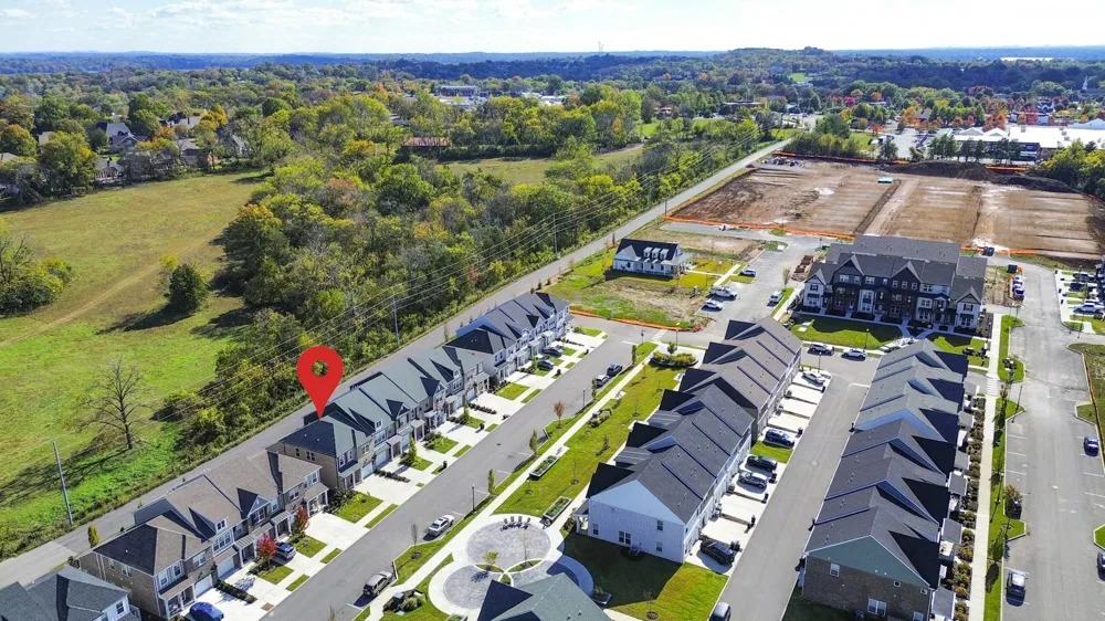 127 Dameron Private Dr Hendersonville, TN 37075