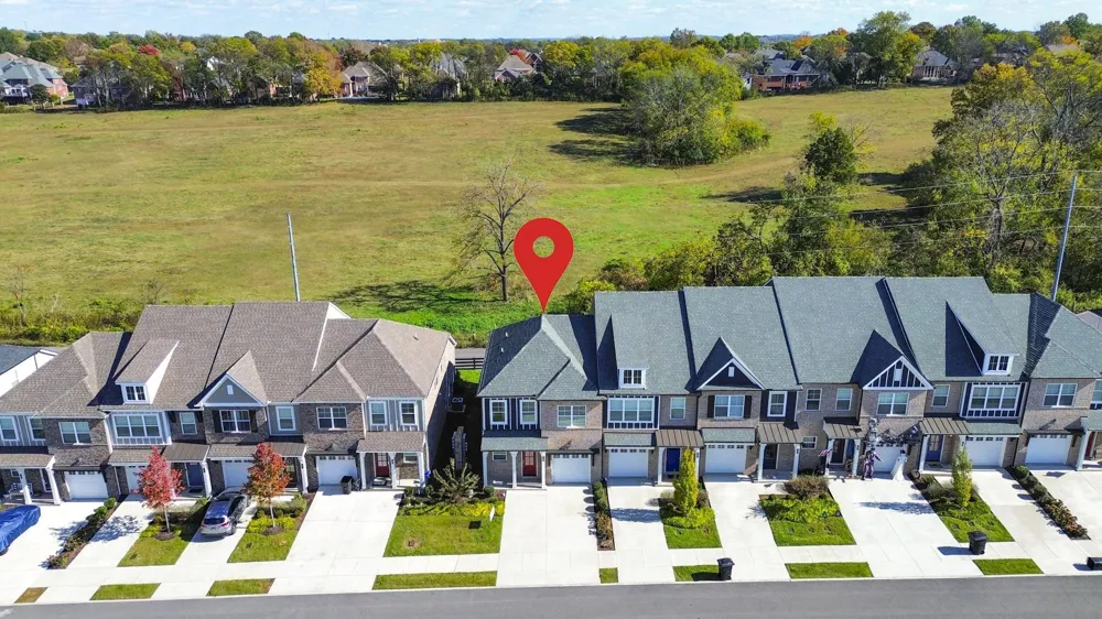 127 Dameron Private Dr Hendersonville, TN 37075