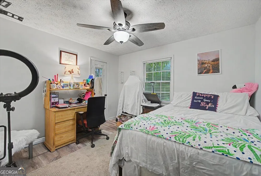 4 Shadowood CT SE Silver Creek, GA 30173