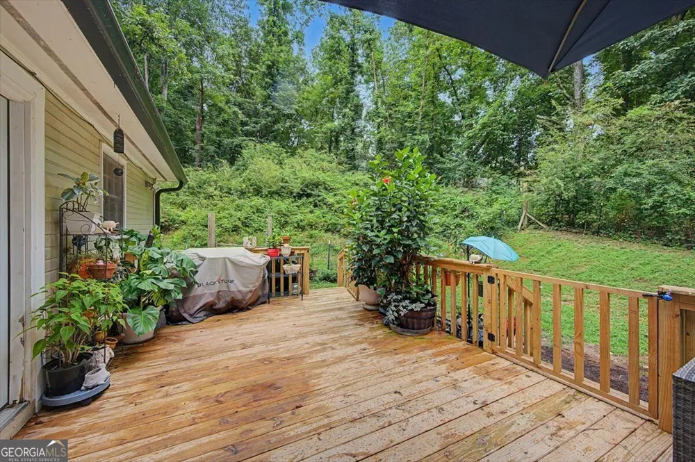 4 Shadowood CT SE Silver Creek, GA 30173