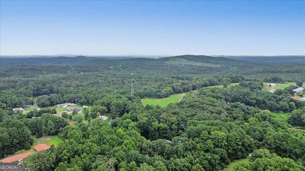 4 Shadowood CT SE Silver Creek, GA 30173