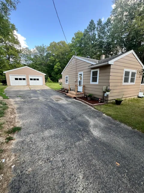 1619 Horseshoe Lake Road
